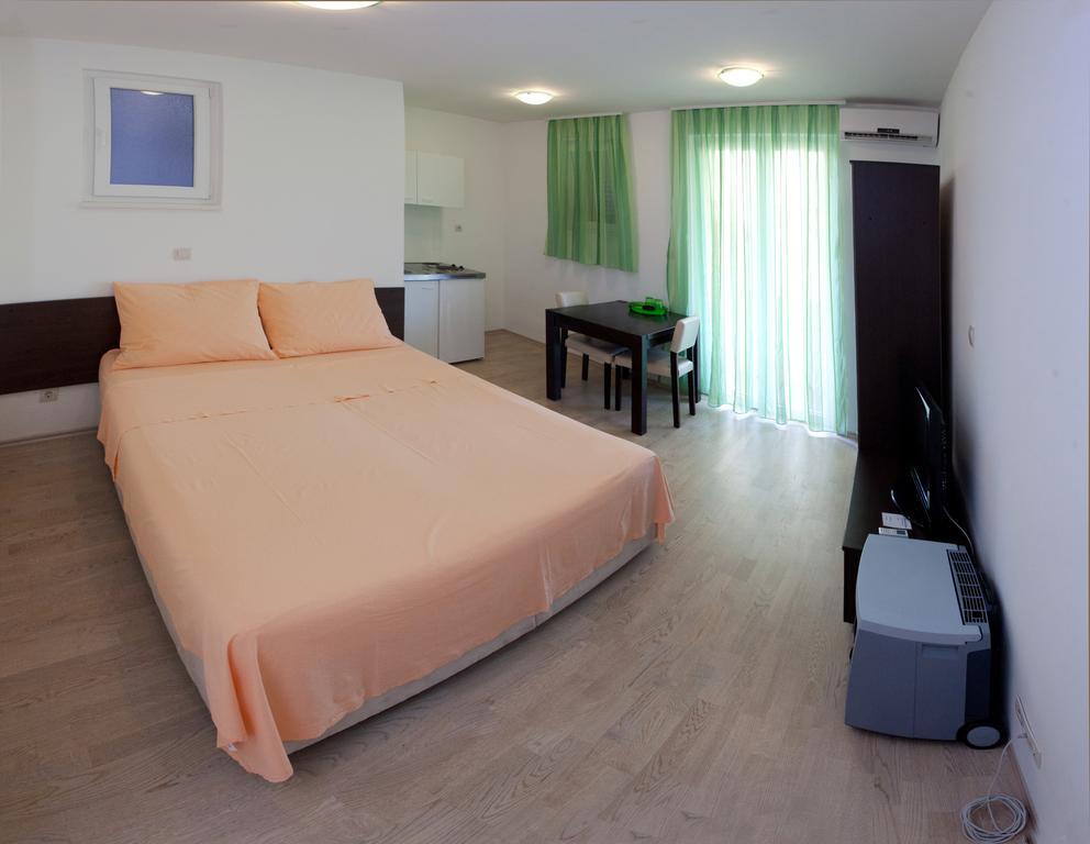 Apartments Klara Split Habitación foto